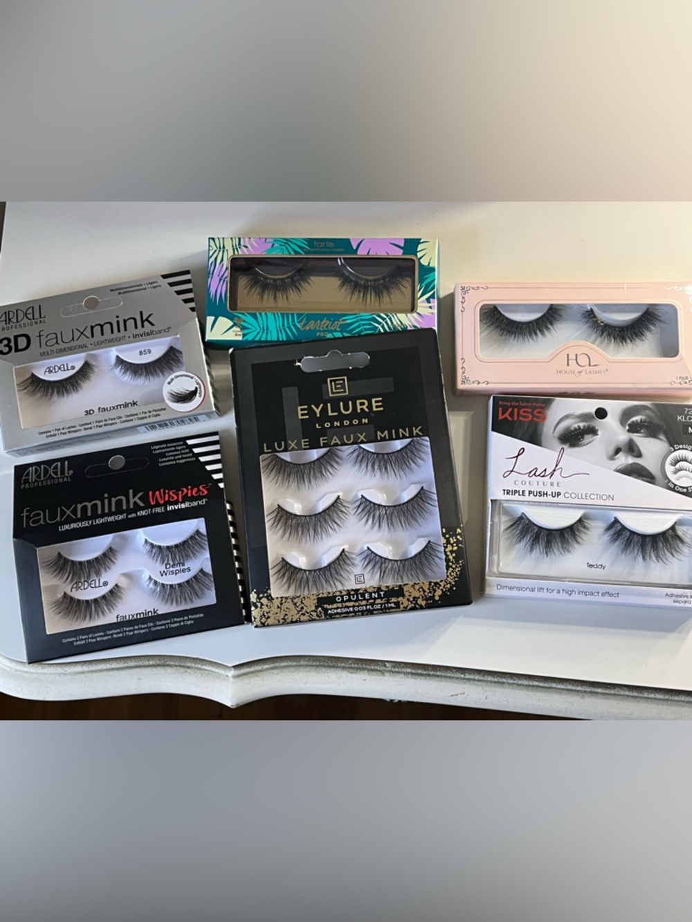 Eyelash bundle